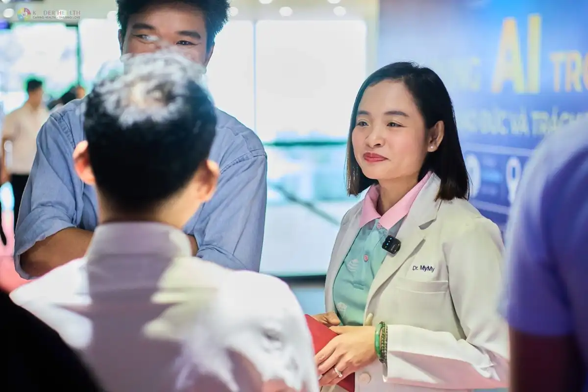 bac si my tro chuyen cung cac bac si tai hoi thao ung dung ai trong y te
